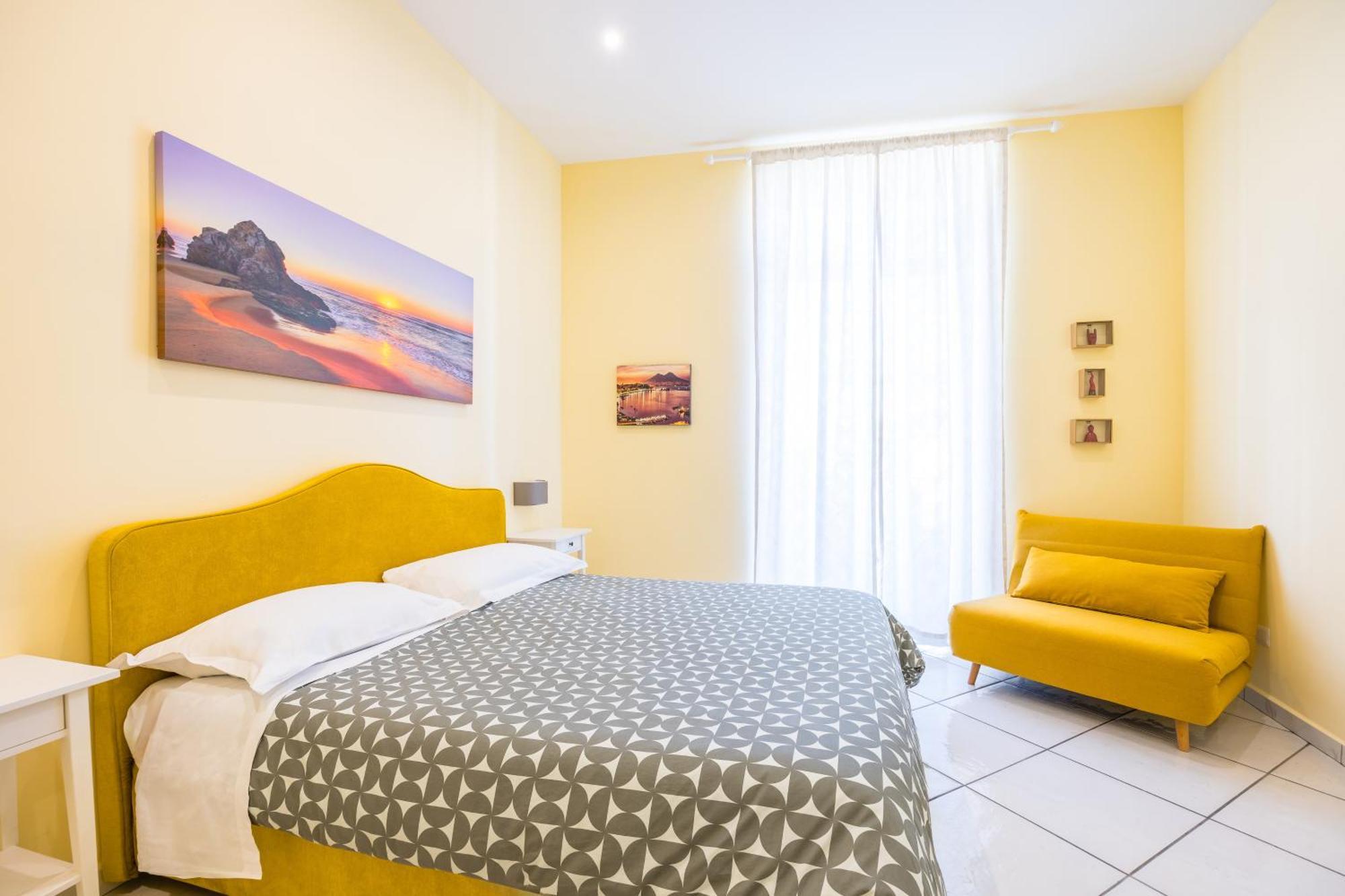 ナポリ B＆B ラ カーサ ディ ブルーノ Bed & Breakfast エクステリア 写真