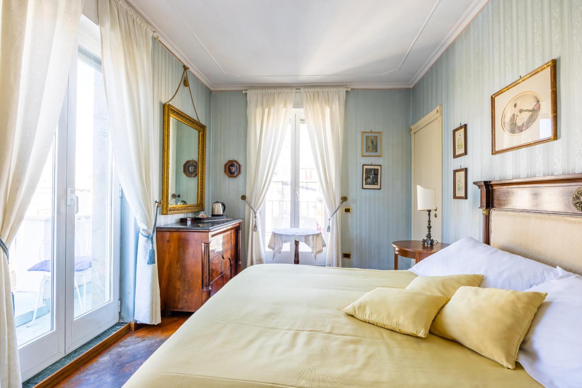 ナポリ B＆B ラ カーサ ディ ブルーノ Bed & Breakfast エクステリア 写真