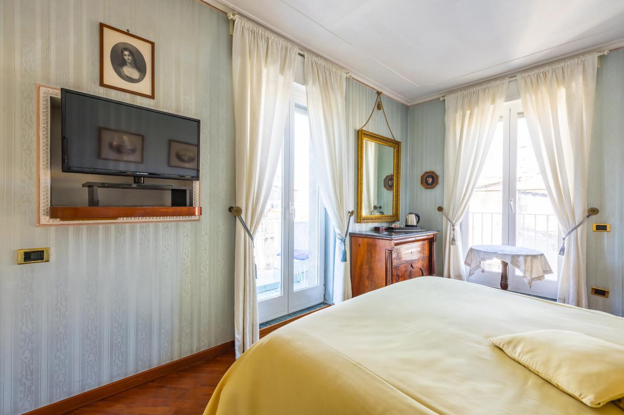 ナポリ B＆B ラ カーサ ディ ブルーノ Bed & Breakfast エクステリア 写真